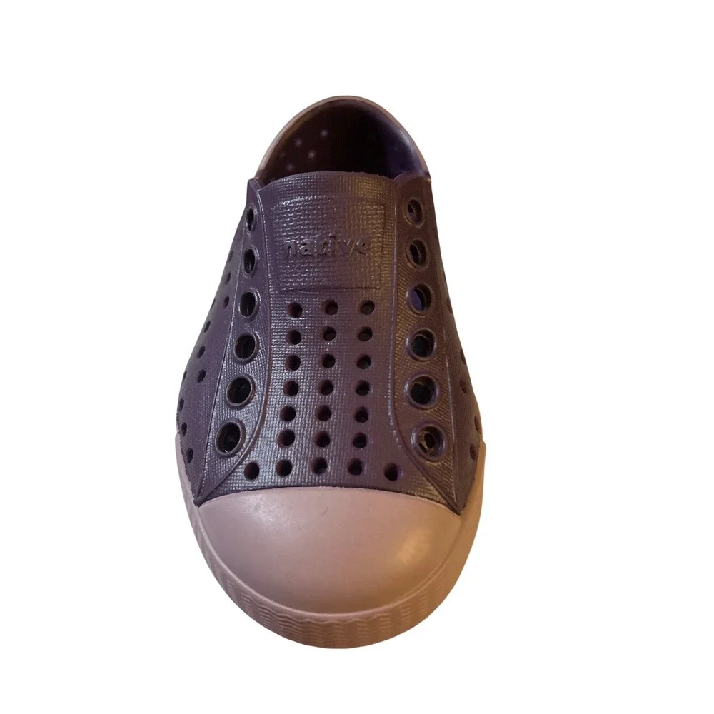Native Jefferson Kids Purple Lavender‎ Perforated Slip On Water Shoes Size C5